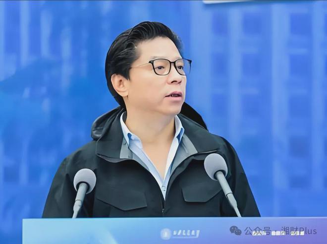 华润银行15年迎来第五任掌门人，招行老将两年从行长晋升董事长