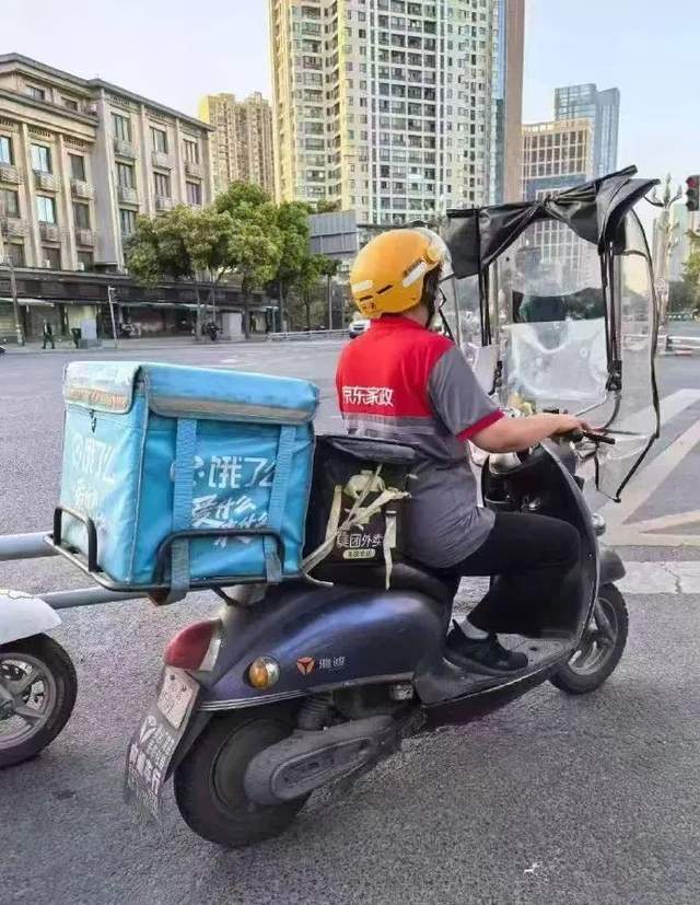 骑手二选一？京东美团明战升级！直接摊牌了__骑手二选一？京东美团明战升级！直接摊牌了