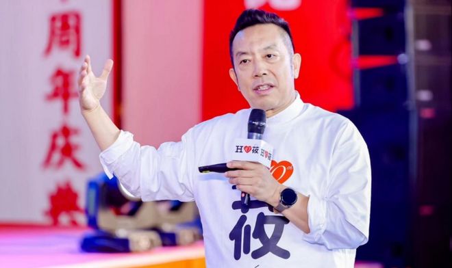 新乡胖东来超市大胖__方清平你摊上事了你摊上大事