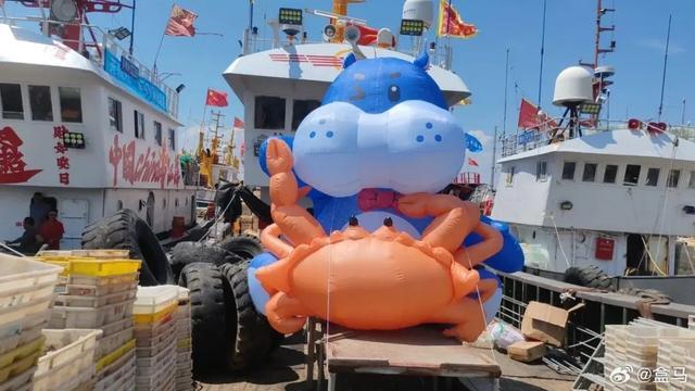 直接打3折,精致白领,在“中产超市”抢购奢侈品_直接打3折,精致白领,在“中产超市”抢购奢侈品_