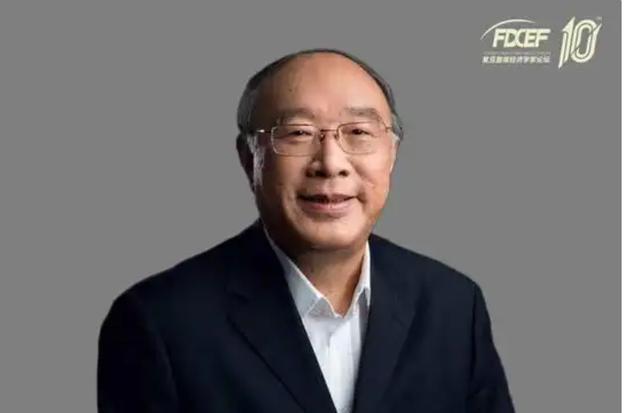 保持制造业比重基本稳定_产业的比重日益攀升_