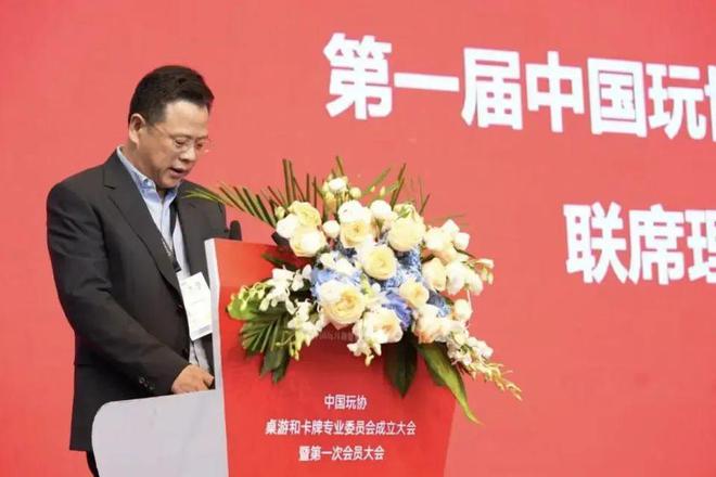 江浙沪传奇男人，掏走小学生100亿_江浙沪传奇男人，掏走小学生100亿_
