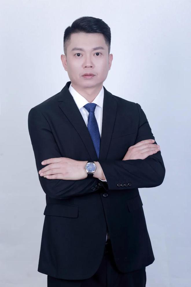 平安MVP 杨世杰：专业是破壁器，真诚是黏合剂，热爱才是永动机