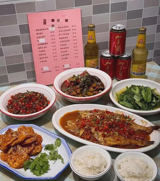 小炒玫瑰肉是哪里的菜__小炒皇菜图片