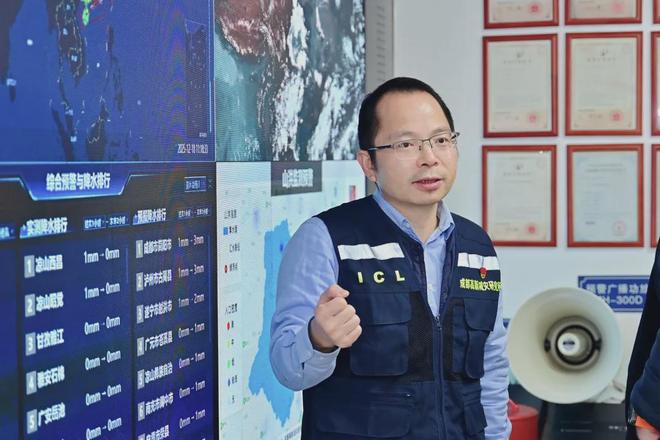 _四川人的嘴为什么突出来_四川话嘴臭