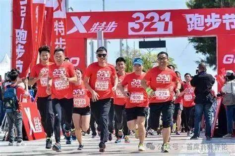 _泼天的流量之下，亚瑟士“危机”来了？_泼天的流量之下，亚瑟士“危机”来了？