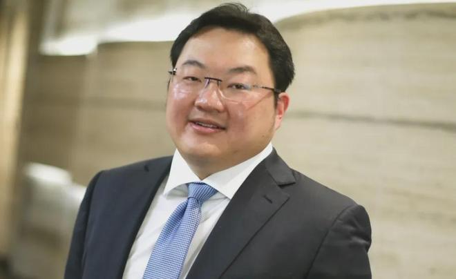 华裔富翁_华人神秘富豪_