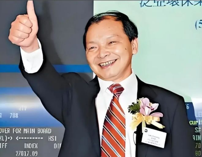 欠债2亿不还，73岁稀土大王被踢出港股董事会！父子双双败光家产__欠债2亿不还，73岁稀土大王被踢出港股董事会！父子双双败光家产