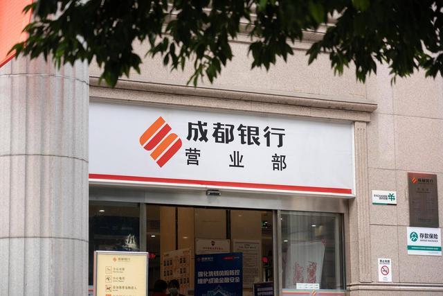 _累计投票制选举董事_累计投票制选举出来的董事
