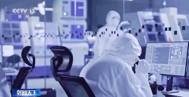 量子计算机研发成功__量子计算机发布