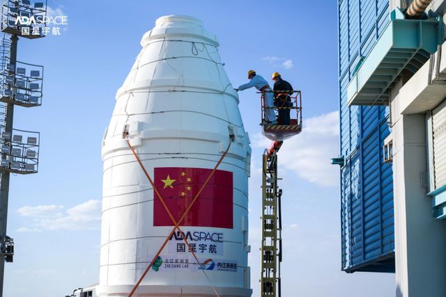 崛起的翅膀_电影隐形翅膀_