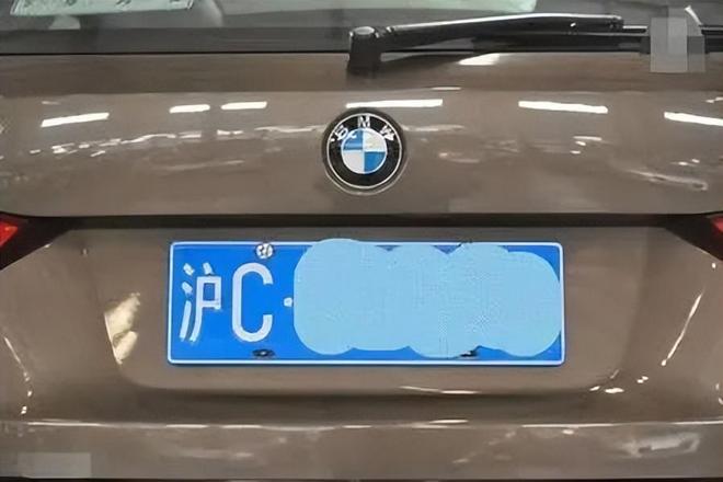 内衣丝袜套装多少钱_雷丝三角内衣高跟鞋丝袜视频_