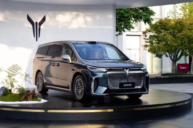 国产高端旗舰手机_华为高端旗舰_