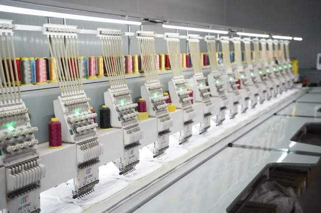 _重仓中国供应链,拼多多在下一盘什么“大棋”?_重仓中国供应链,拼多多在下一盘什么“大棋”?