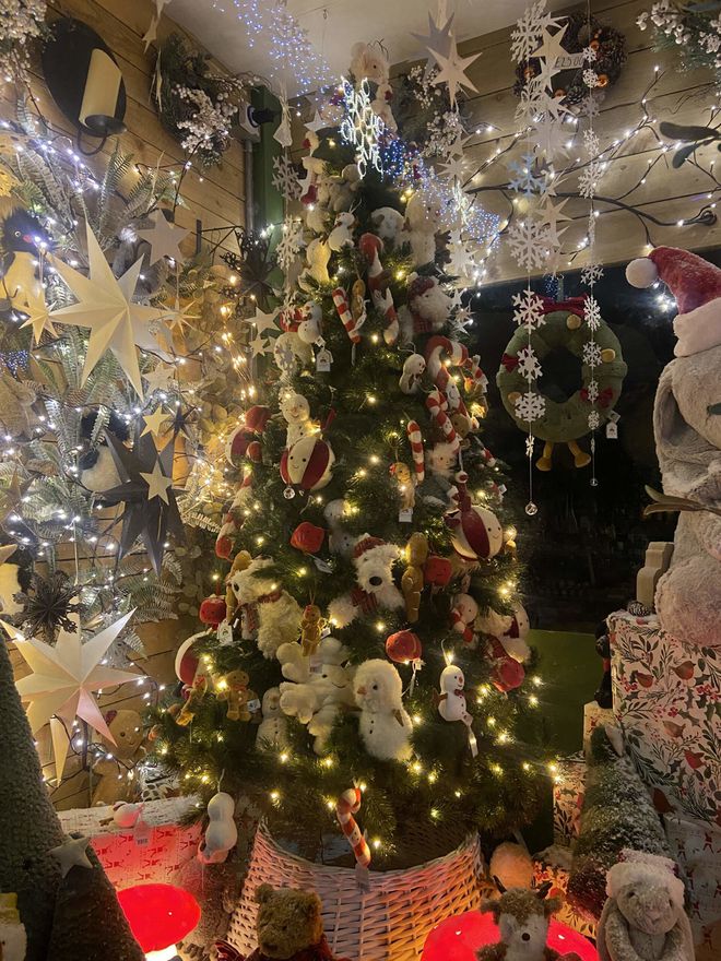 圣诞树哪天摆出来_圣诞树应该什么时候收起来_