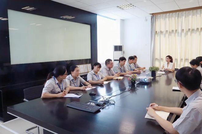 _95后“厂二代”回国接班，从“地狱式”开局杀进蓝海，年营收过亿_95后“厂二代”回国接班，从“地狱式”开局杀进蓝海，年营收过亿