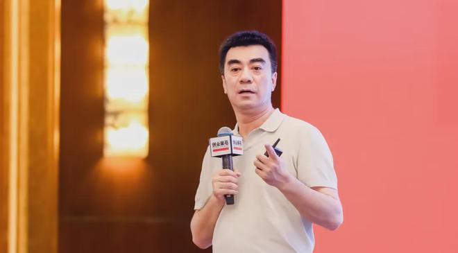 锅圈、钱大妈、零食很忙的“万店”是怎样炼成的？| 幕后投资人首次分享