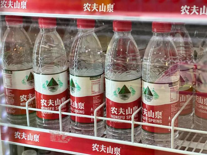 农夫山泉重启_农夫山山泉有点甜第二部下载_