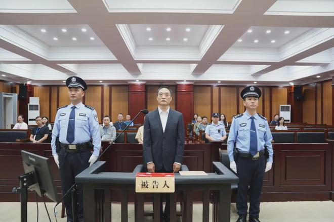 _贵州银行安顺分行地址_贵州银行遵义分行电话