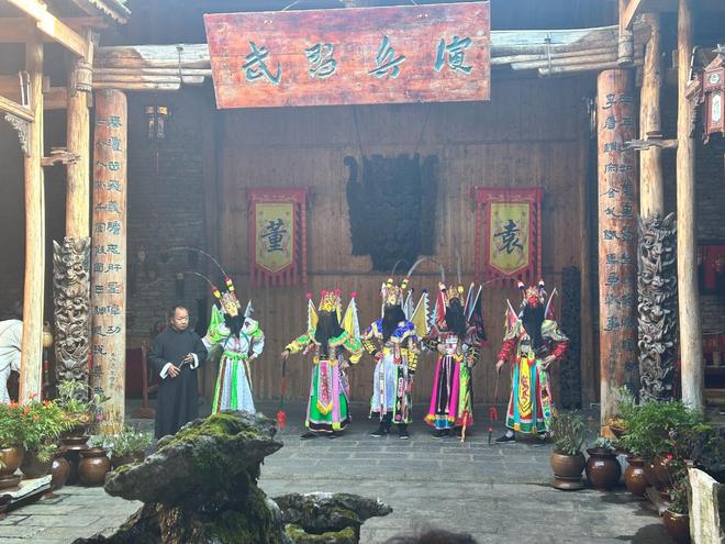 贵州600年前的明朝古村__贵州安顺明朝遗民