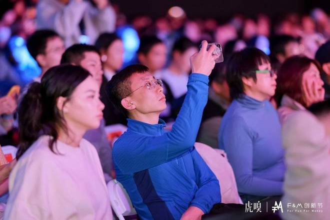 _历史现在昭示未来_历史即未来