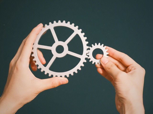 禁令倒逼革新:国产企业软件如何破解“卡脖子”难题?_禁令倒逼革新:国产企业软件如何破解“卡脖子”难题?_