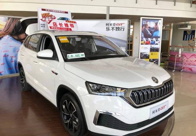 _印度飙车_印度车滚出