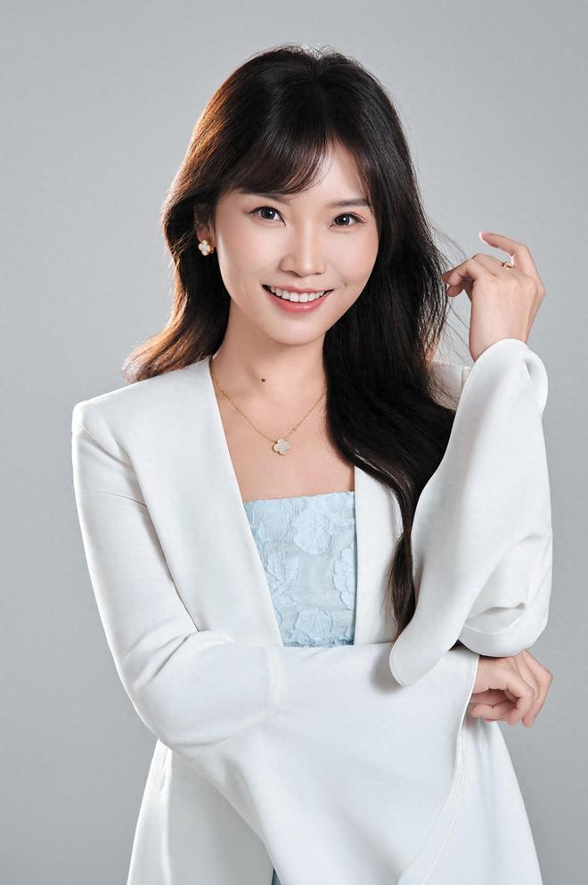 燕梳之星明亚保险经张媞:“全能守护官”,以专业铸信,为幸福掌舵__燕梳之星明亚保险经张媞:“全能守护官”,以专业铸信,为幸福掌舵