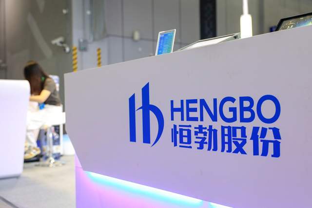 股市三级跳什么意思__谁说白手不能起家