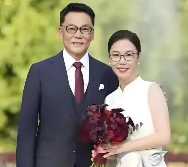 接棒李亚鹏，李国庆拿5000万帮重病孩子，他每月开销不到5000元_接棒李亚鹏，李国庆拿5000万帮重病孩子，他每月开销不到5000元_