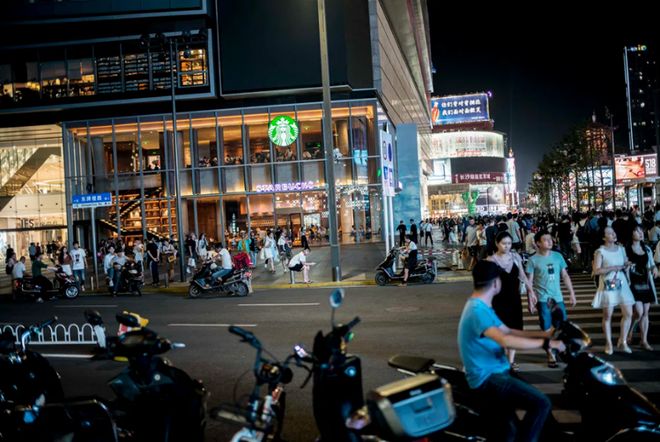 星巴克现象__星巴克迅速扩张的不当之处