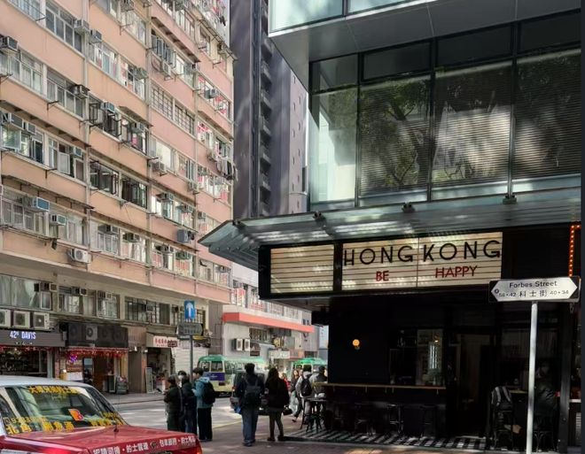 香港楼市早春，内地房地产回暖还远吗？