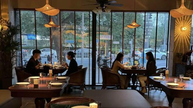 _2021年餐饮会不会停业_餐饮业还会停业吗