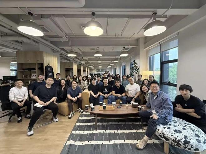 _25亿美元卖给美国，武汉起家的Manus为什么出走？_25亿美元卖给美国，武汉起家的Manus为什么出走？