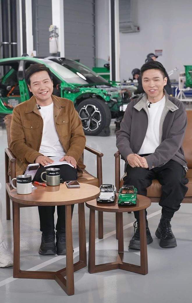 雷神雷军__周鸿祎回应睡觉雷军