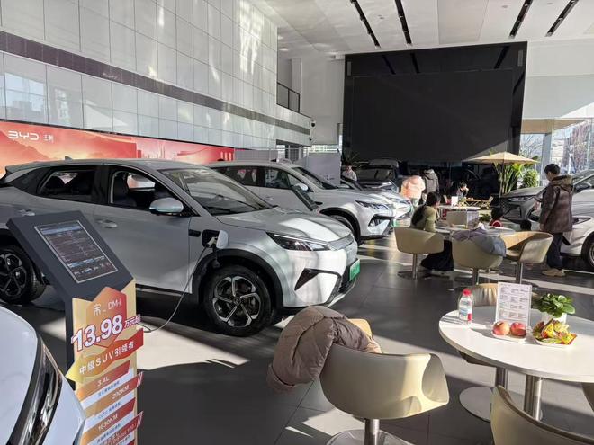 购车元旦买划算吗__元旦买车贵不贵