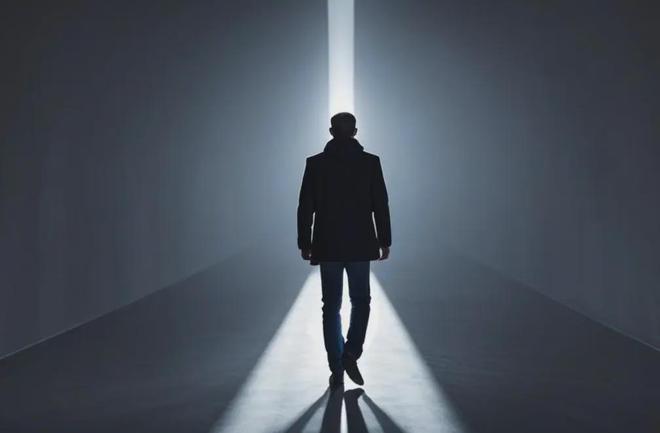 华强北，杀出一个年入60亿IPO