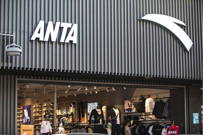 安踏马年上彪马，离追上耐克、阿迪还差几步？__安踏马年上彪马，离追上耐克、阿迪还差几步？