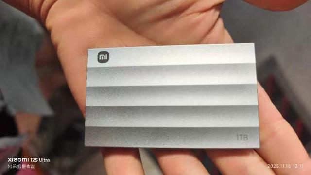 月月315｜小米硬盘买到手用了几小时，旅行博主45G拍摄素材丢失；小米：产品可换新，数据没办法_月月315｜小米硬盘买到手用了几小时，旅行博主45G拍摄素材丢失；小米：产品可换新，数据没办法_