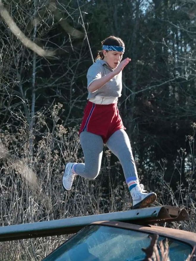 80年代的狂野与未来,都藏在怪奇物语的穿搭里_80年代的狂野与未来,都藏在怪奇物语的穿搭里_