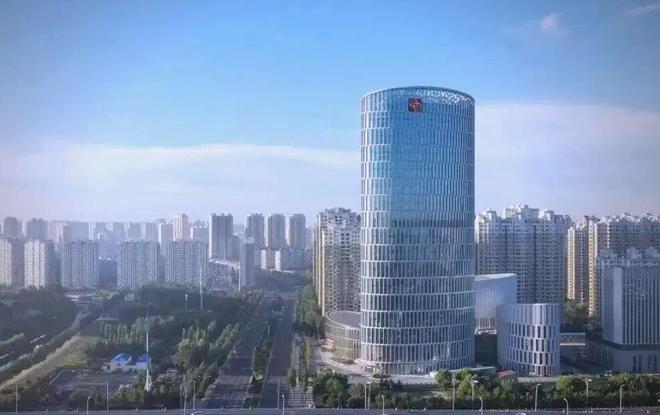 _上市银行董事长薪酬_董事长行长