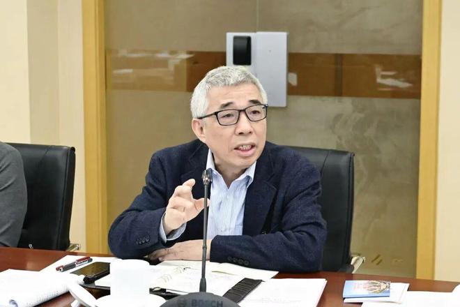 专访全国人大代表顾祥林：让海归人才找到舞台，让教师用好AI