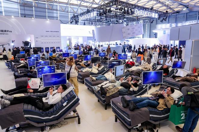 _鸿蒙生态的 “睡眠拼图”：为什么非慕思不可？_鸿蒙生态的 “睡眠拼图”：为什么非慕思不可？