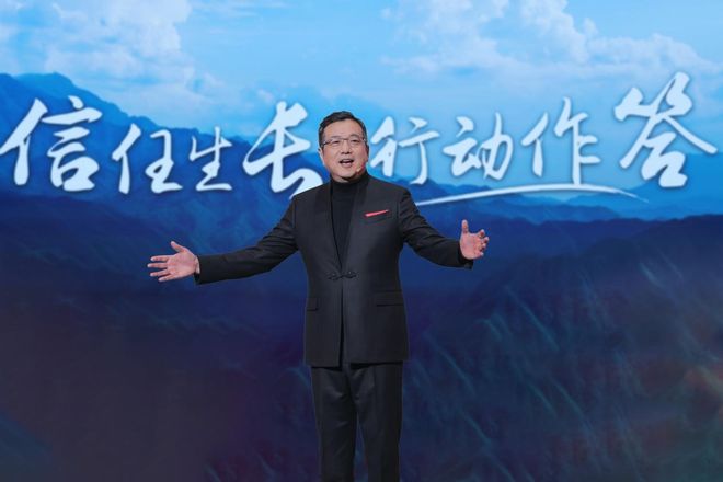 _信任让友谊长久作文_小组长怎样让组员信任佩服