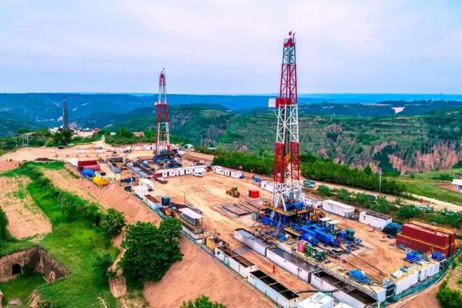 _海上油田_中石油海上油田