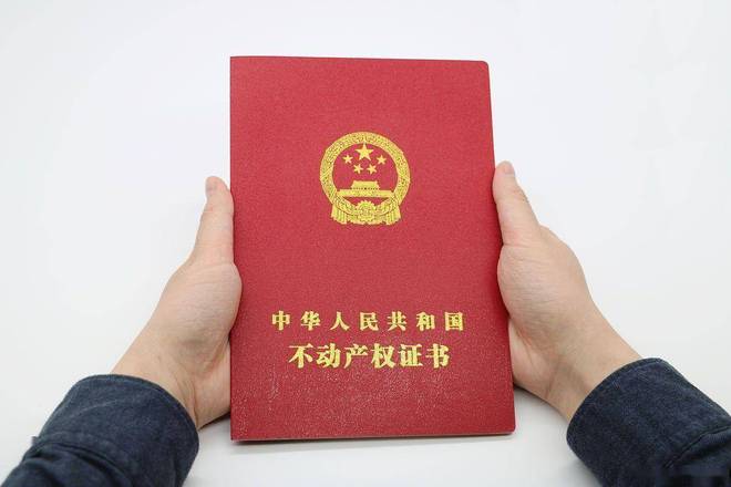 大连一开发商偷偷帮“业主”还贷多年，竟是为了掩盖一桩隐藏16年的秘密__大连一开发商偷偷帮“业主”还贷多年，竟是为了掩盖一桩隐藏16年的秘密