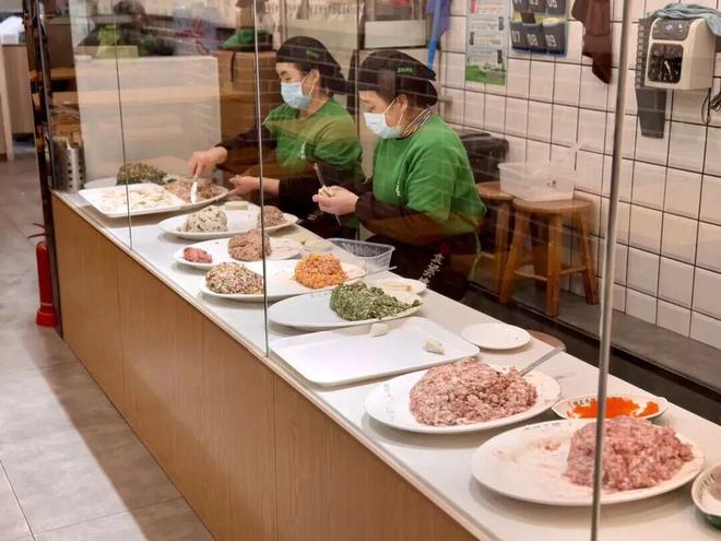 4266家店撑起“饺子帝国”！袁记食品冲刺港股，靠卖食材给加盟商年入25亿_4266家店撑起“饺子帝国”！袁记食品冲刺港股，靠卖食材给加盟商年入25亿_