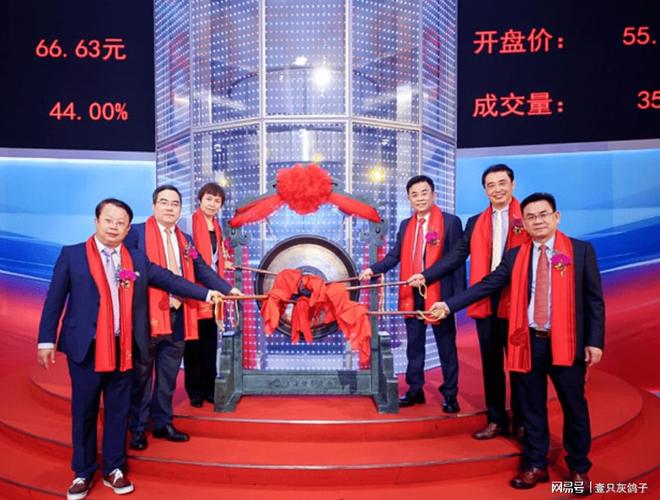 中国“提神饮料”新王，一年狂卖120亿瓶，绕地球10圈都绰绰有余__中国“提神饮料”新王，一年狂卖120亿瓶，绕地球10圈都绰绰有余