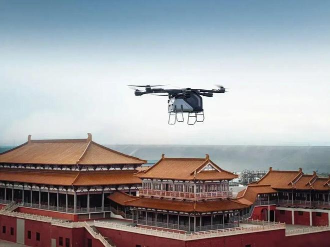 小鹏港股__低空旅游迎来加速时代