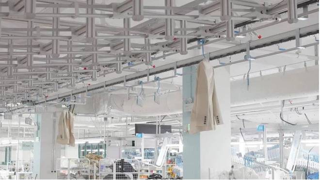 _服装结构重组的创意设计_重构服装设计